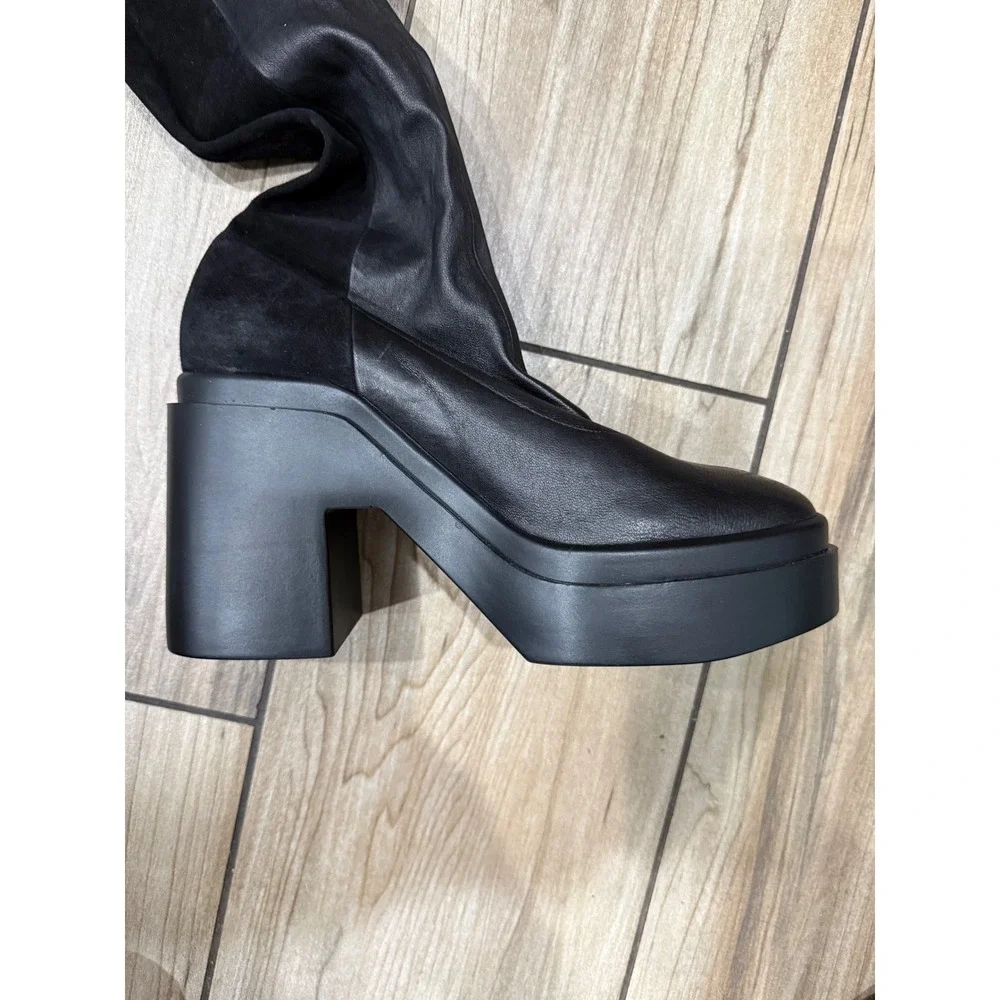 Robert Clergerie step into